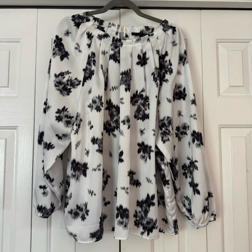 Ann Taylor - Long Sleeve Floral Blouse